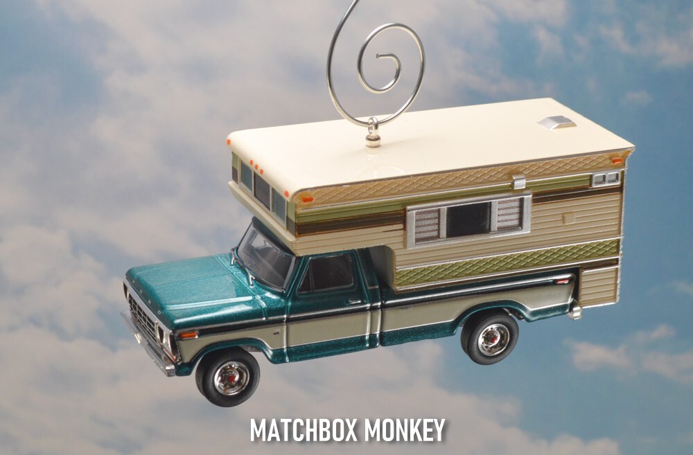 1978 Ford F-250 Camper Top Pickup Truck Christmas Ornament RV F250 Vintage Decoration