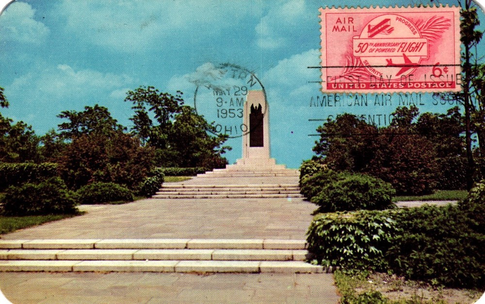 Postcard Wright Memorial, Dayton, Ohio