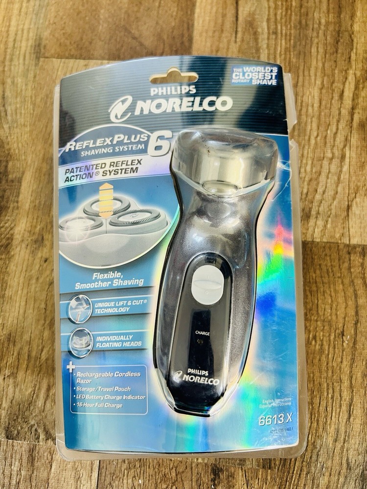 Philips Norelco Shaver Reflex Plus 6613X New Damaged Box