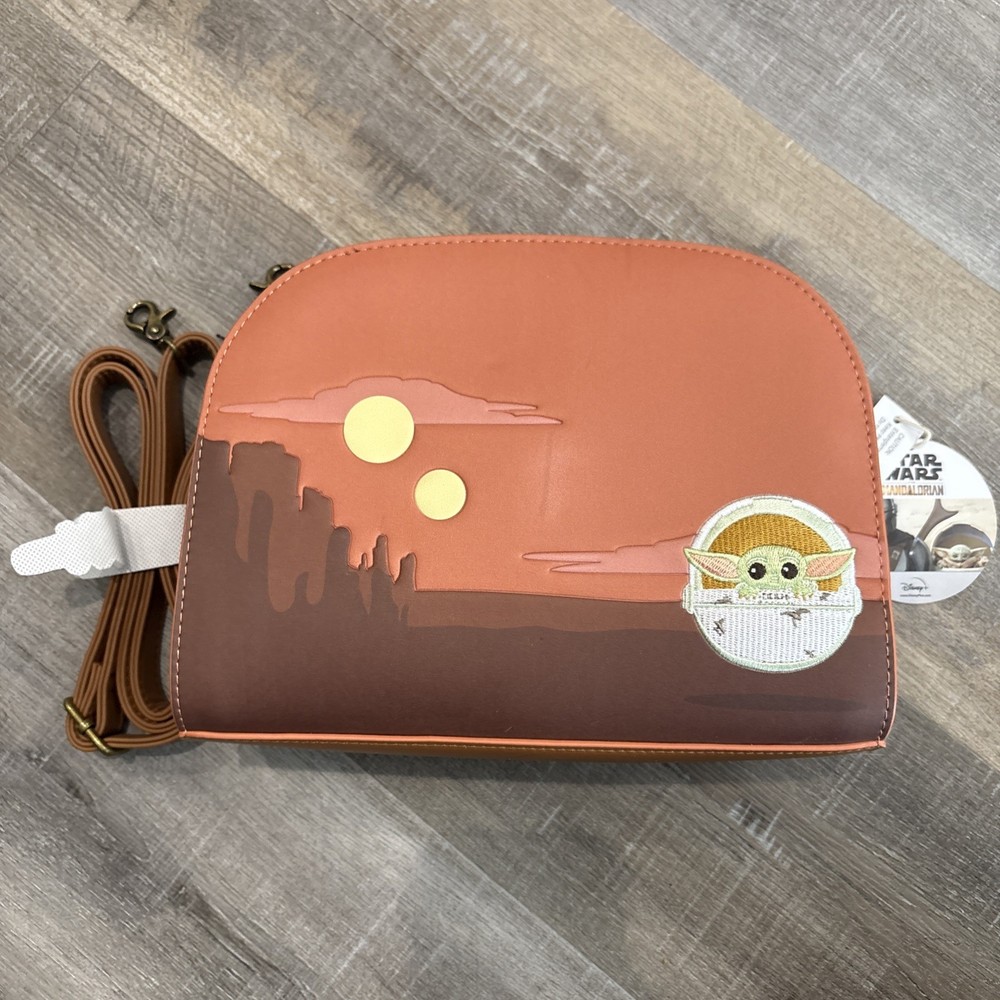 Loungefly Star Wars Mandalorian Child Cradle Scene Crossbody Purse Grogu READ