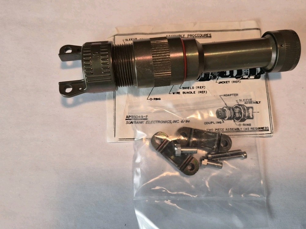 Sunbank Backshellw/Cc, Pn M85049/10-18W, Nsn 5935-01-168-5988, Nos.