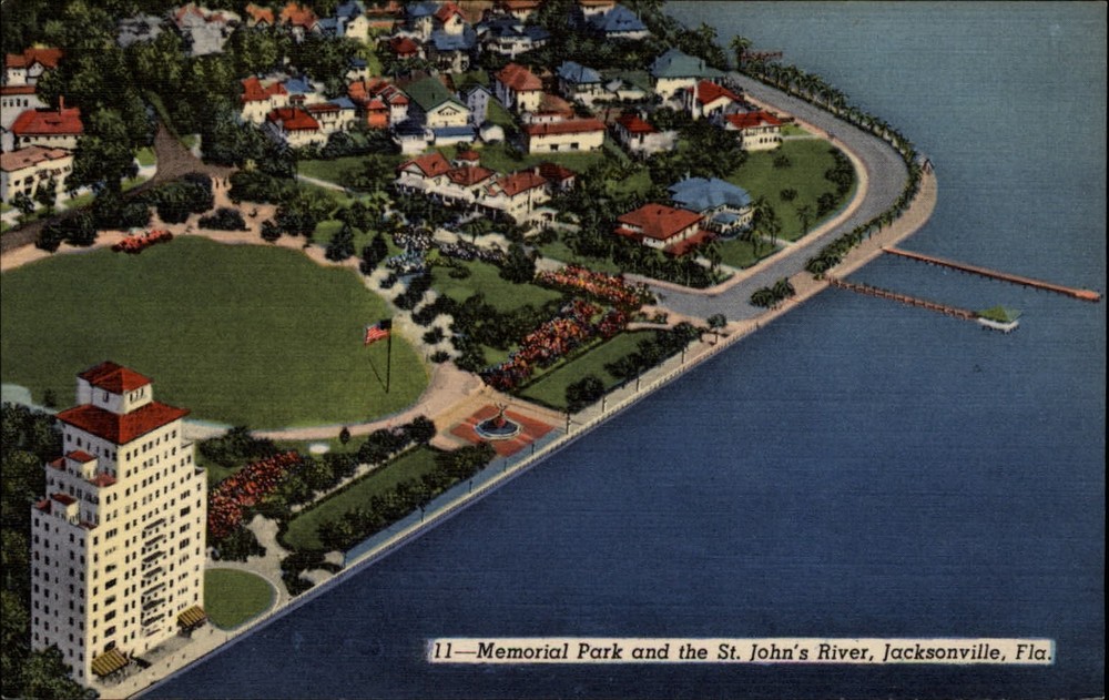 Jacksonville Florida ~ Memorial Park & St John's River aerial view ~ 1940s linen