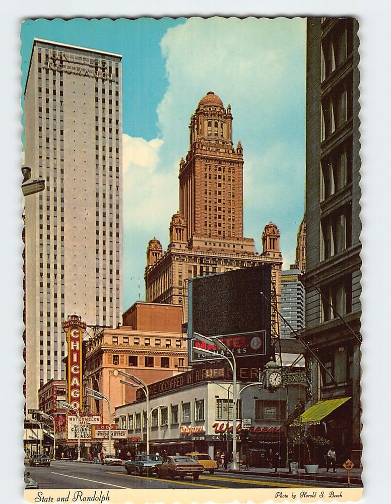 Postcard State and Randolph Chicago Illinois USA