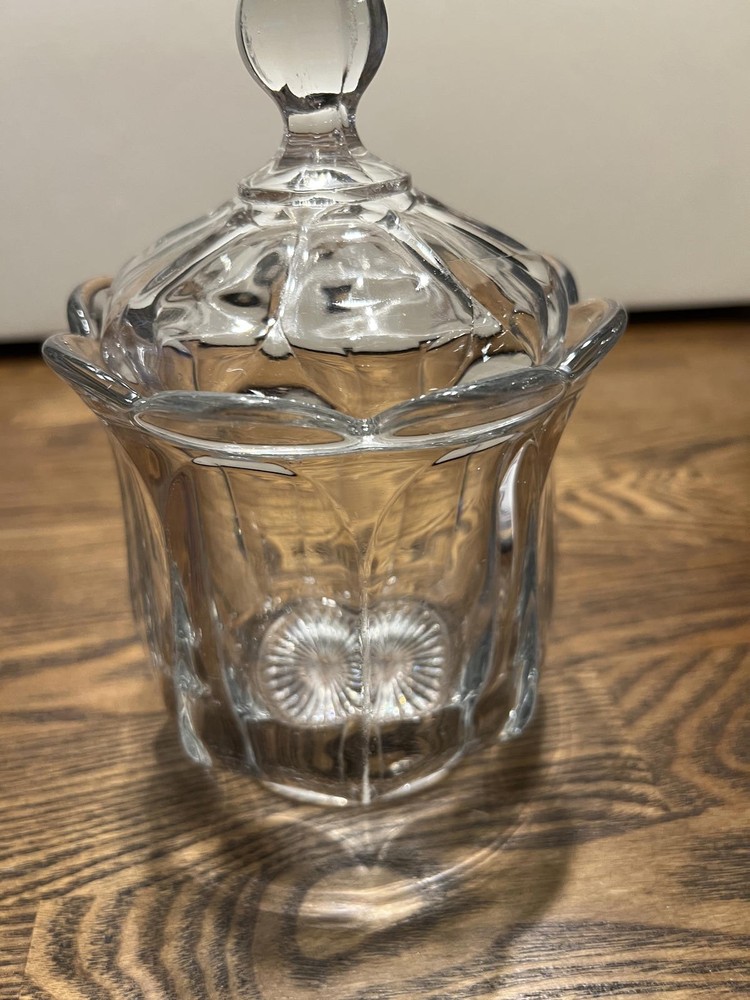 Heisey Paneled Colonial pattern lidded jar