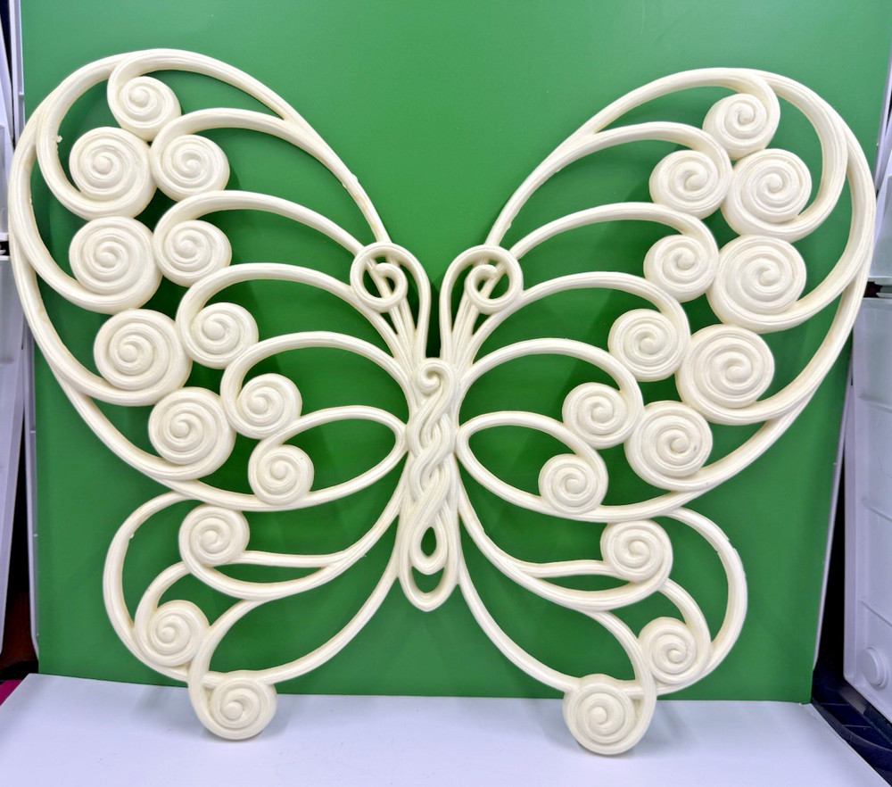 VTG Burwood Homco Ratton White Butterfly Decor Wall Retro Set of 2
