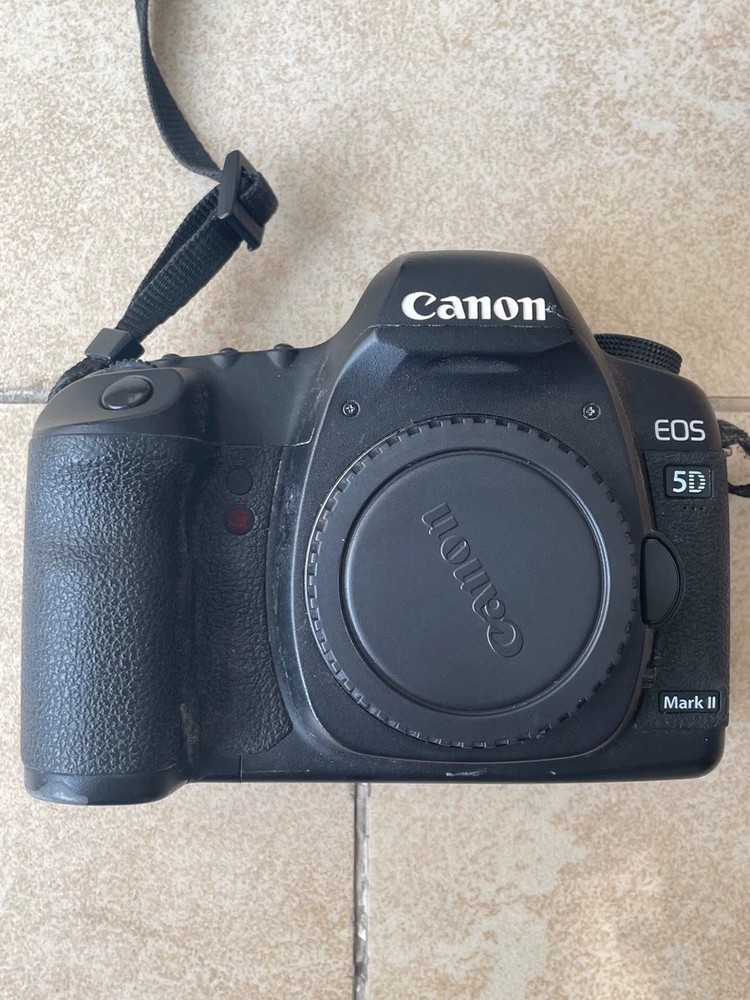 Canon EOS 5D Mark II 21.1MP Full Frame Digital SLR Camera Body