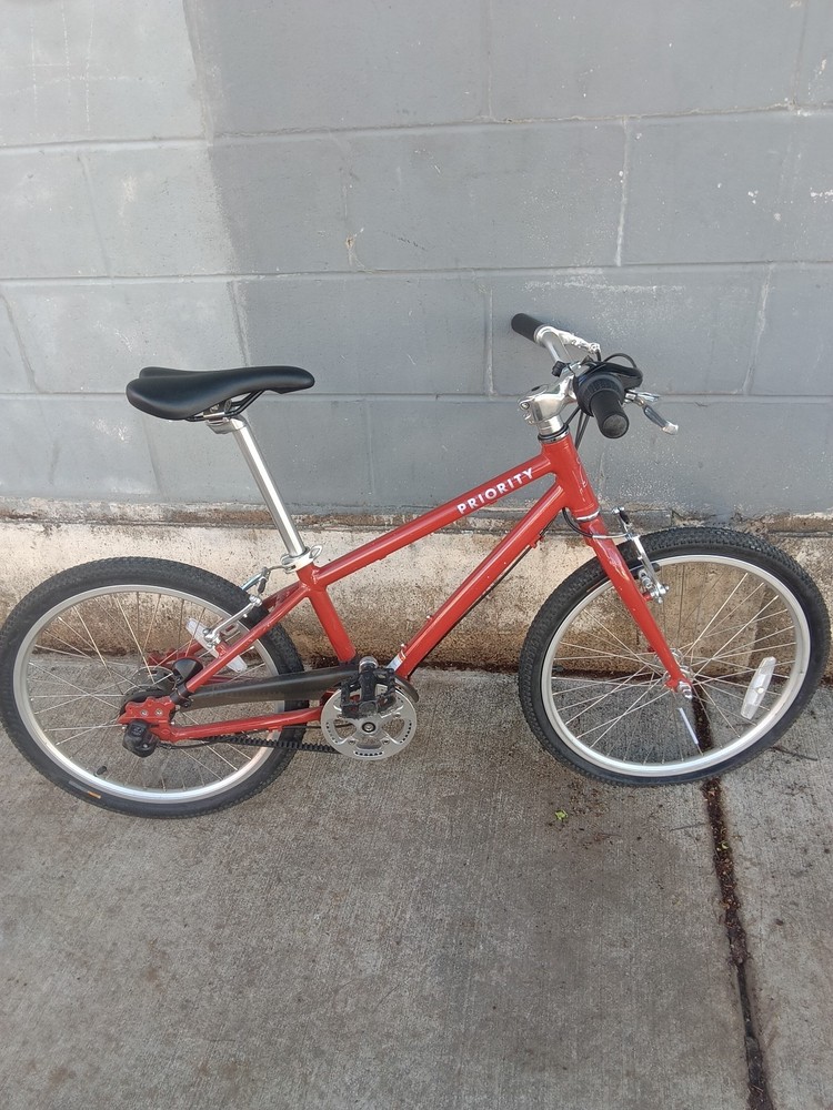 Priority 20 in Kids Bike Single Speed Flat Bar Rim Brake Red Reflectors