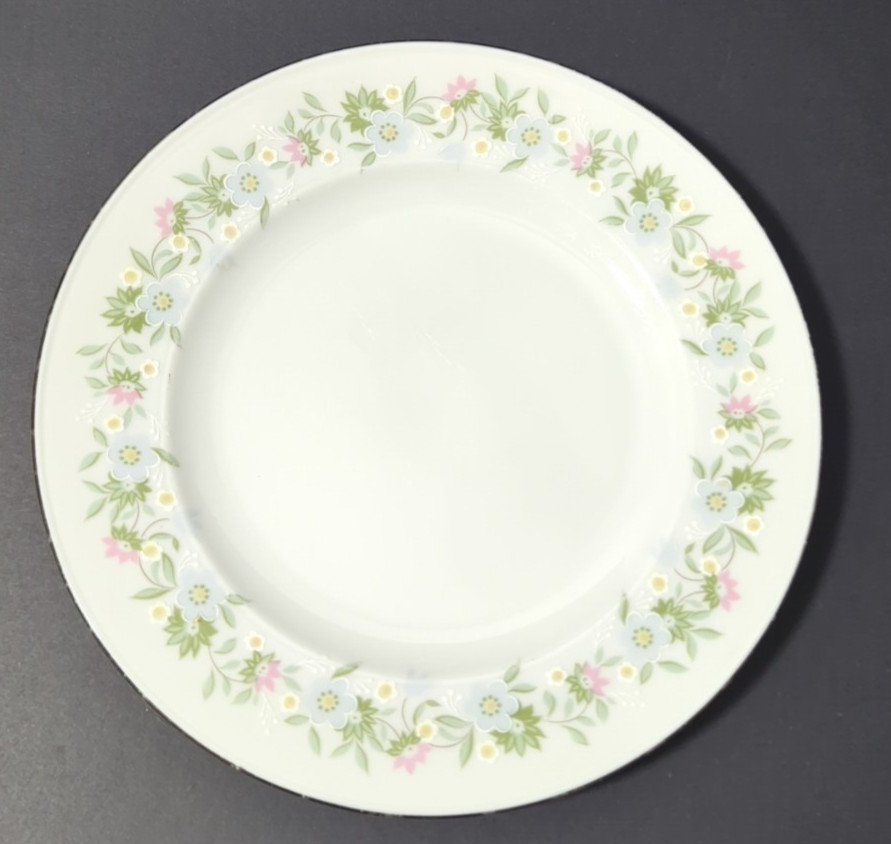 Johann Haviland Forever Spring Bread Plate 6 1/8 inches Bavaria Germany
