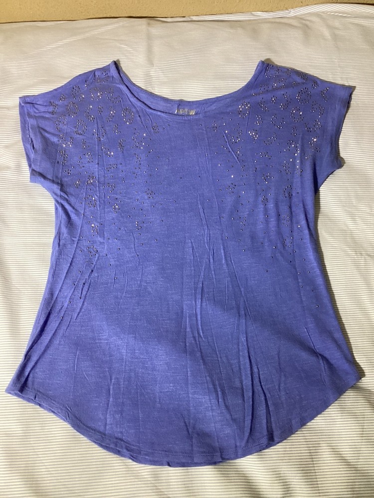 Apt 9 Women Knit Rayon Studded Blue Top Tee Shirt Sz M Length 24.5” Machine Wash