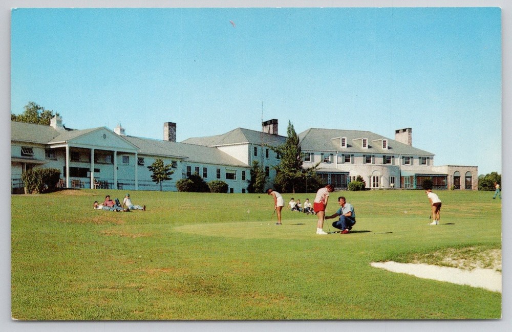 Westbrook Country Club Mansfield OH Golf Practice Green Chrome Postcard