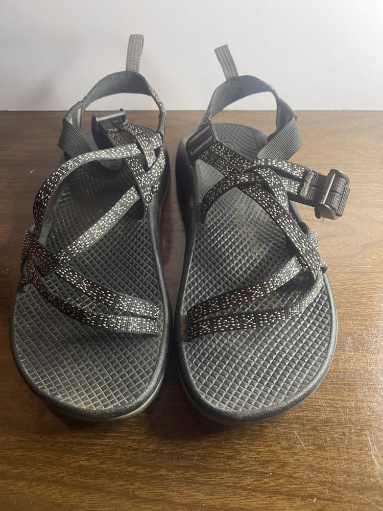 Women's Chaco Sandals Size 6 Black & White straps