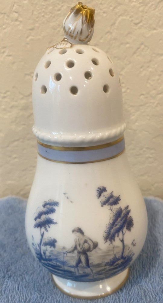 Richard Ginori Porcelain Sugar Shaker Muffineer – Blue Pastoral Scene, Gold Gilt