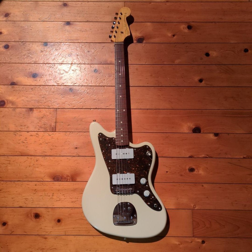 Fender Japan Classic 60s Jazzmaster VWH Safe Packing!