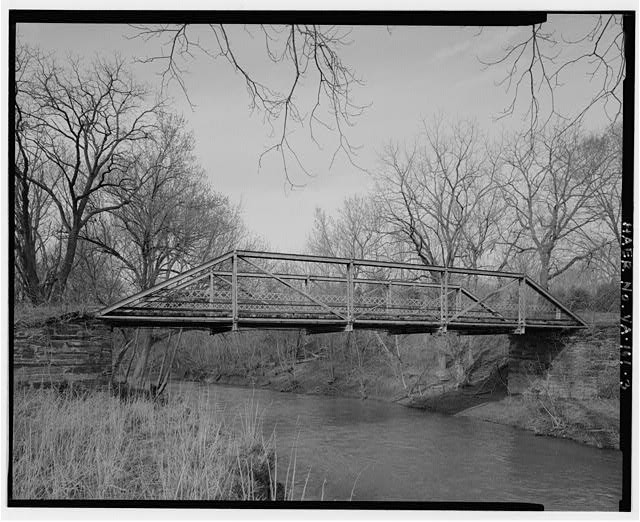 3. SOUTH ELEVATION, VIEW NORTH - Kerr's Crossing Bridge, Spanning