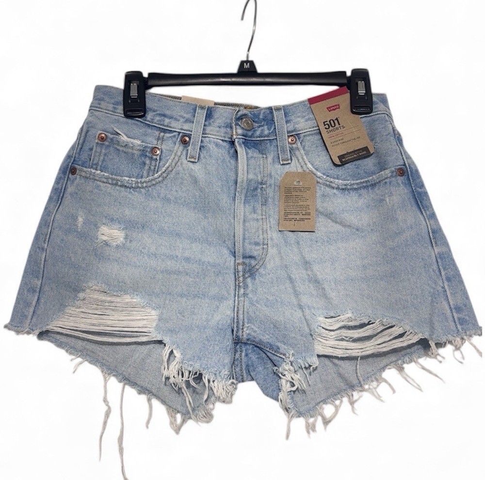 NWT Levi's 501 High Rise Distressed Denim Shorts Women, Size 28