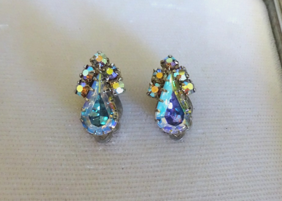 Vintage Gold Tone & Ab Aurora Borealis Rhinestone Clip-On Earrings Prong Set