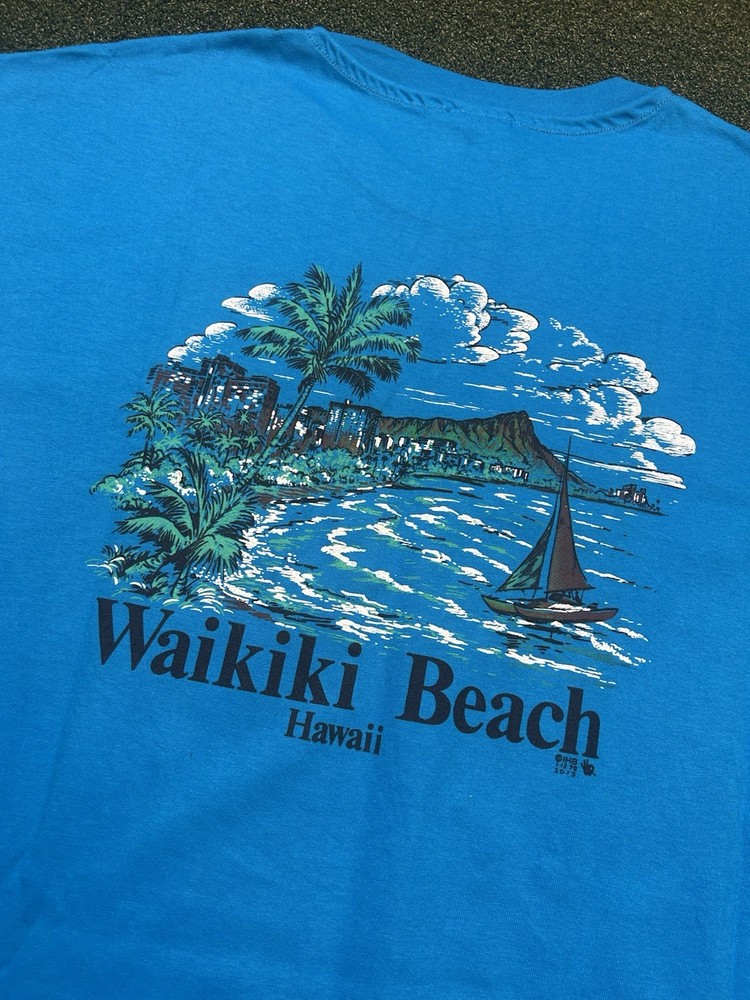Vintage Waikiki Beach Hawaii T-shirt Blue Size XL Single Stitch 90s Surf Beach