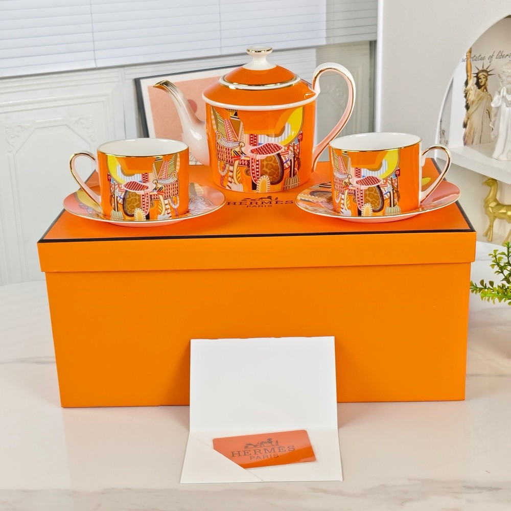 Hermes Coffee Tea Pot Cups Plate Bone China Coffee Set 5pcs