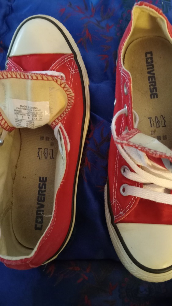 Converse Shoes Mens 5 Womens 7 Chuck Taylor All Star M9696 Red Canvas Low Top
