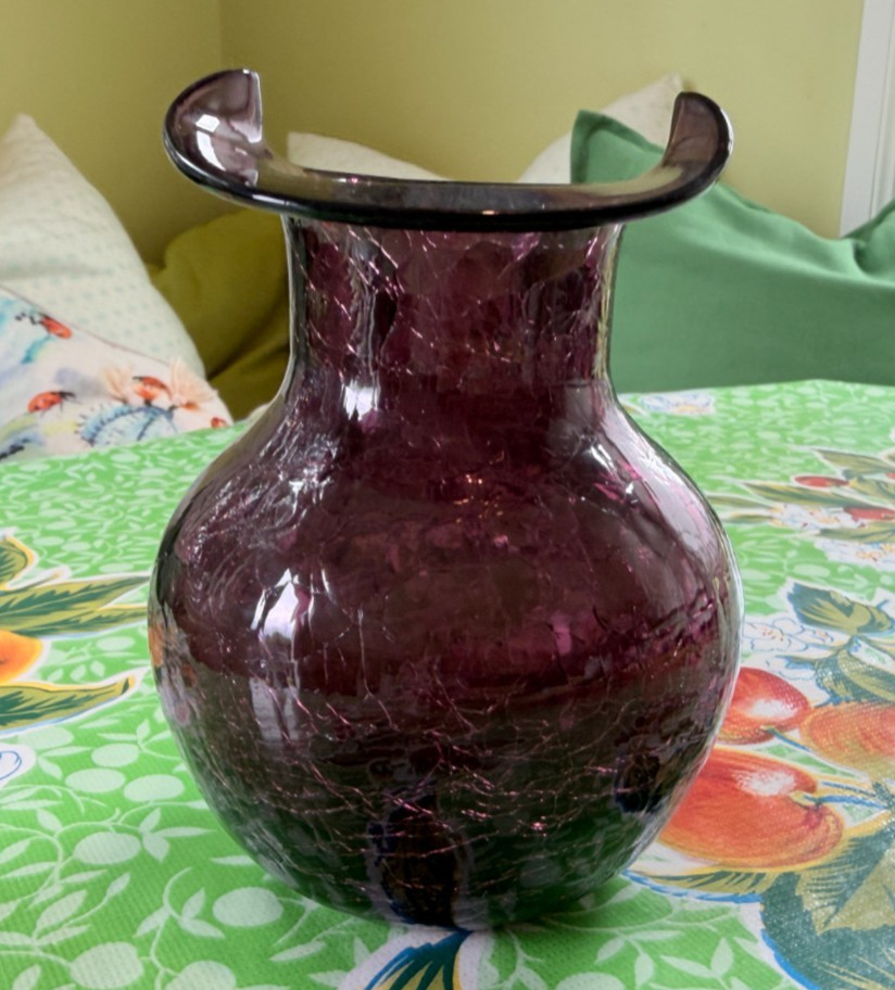 Vintage Amethyst Crackle Glass Vase Ruffled Rim 5
