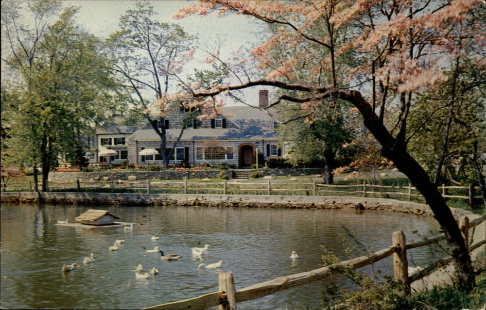 The Millridge Inn Jericho Long Island New York vintage postcard n314