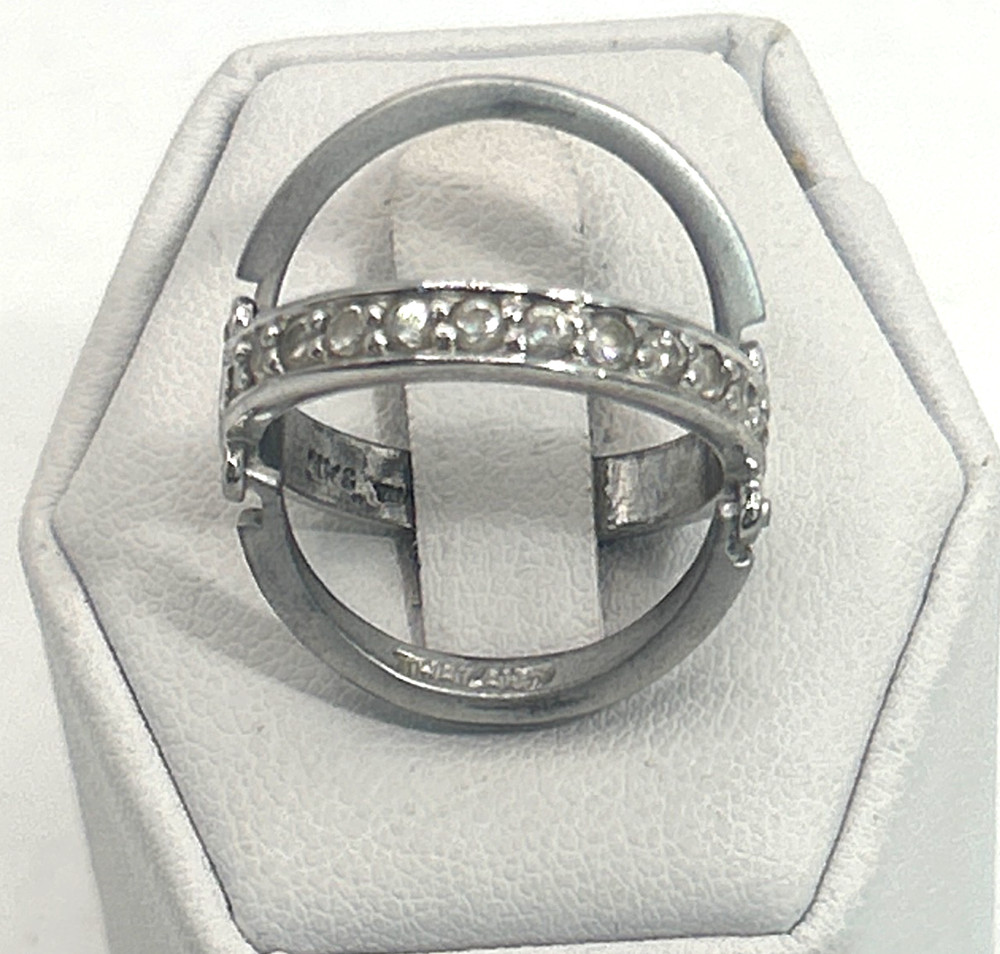 STUNNING .925 Vintage Sterling Silver Estate Ring Size 6 with Colorless Stone