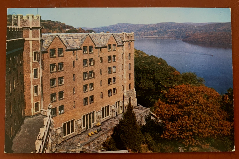 New York NY West Point US Hotel Thayer Old Vintage Postcard View Standard