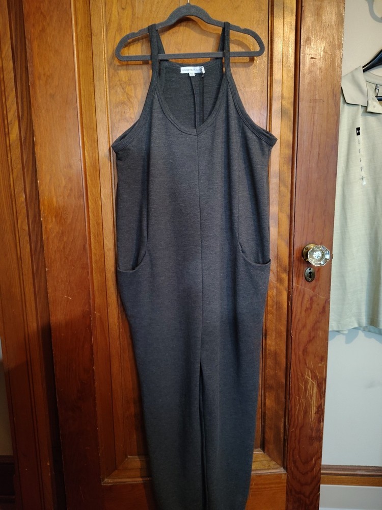Sincerely Jules Women’s Sleeveless Jumpsuit Pockets Gray Size Small NWT