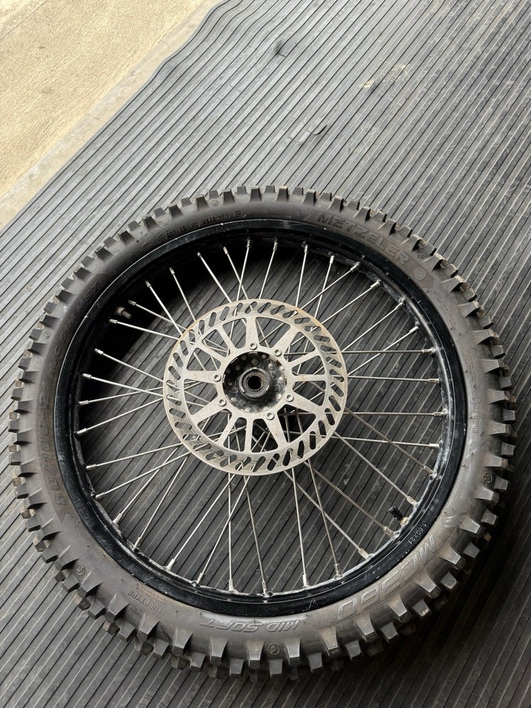 Yamaha YZ250 YZ 250 Front Wheel Black Rim Mag Spokes Hub Bearings 1988 Sprocket