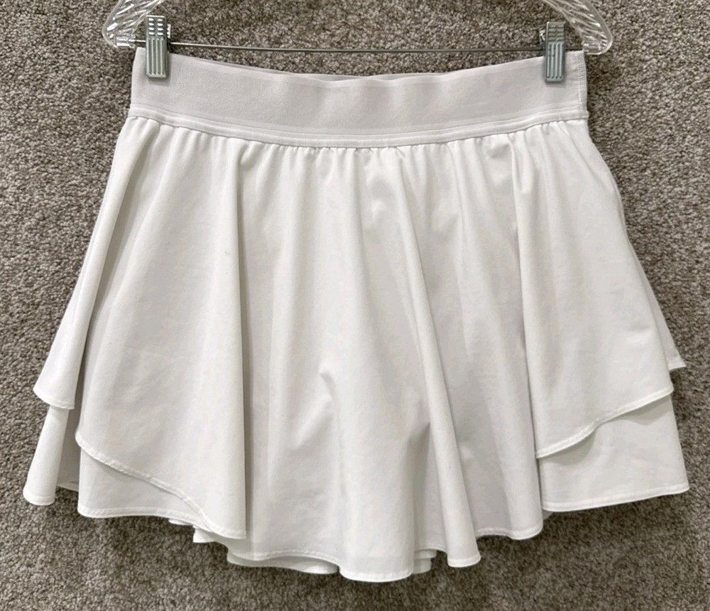 Lululemon Womens Size 10 White Court Rival HR High Rise Skirt Running Jog Tennis
