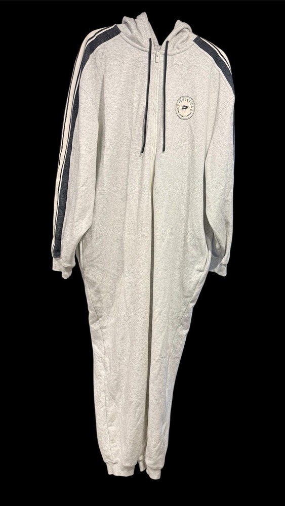 Fabletics XXL Athletic Grey Jumpsuit