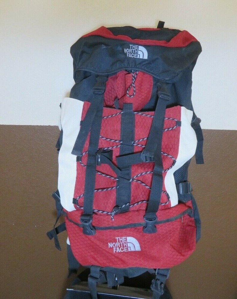 THE NORTH FACE Hiking Backpack Red Black Waist belt 30 x 20 x 12