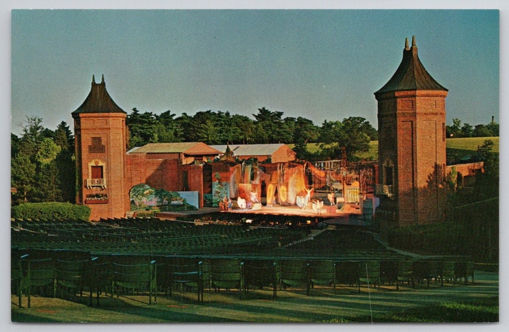 Starlight Theatre Kansas City MO Postcard - Swope Park Tetricolor