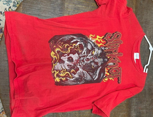 Tshirt- SLIP KNOT Band Size L Men's