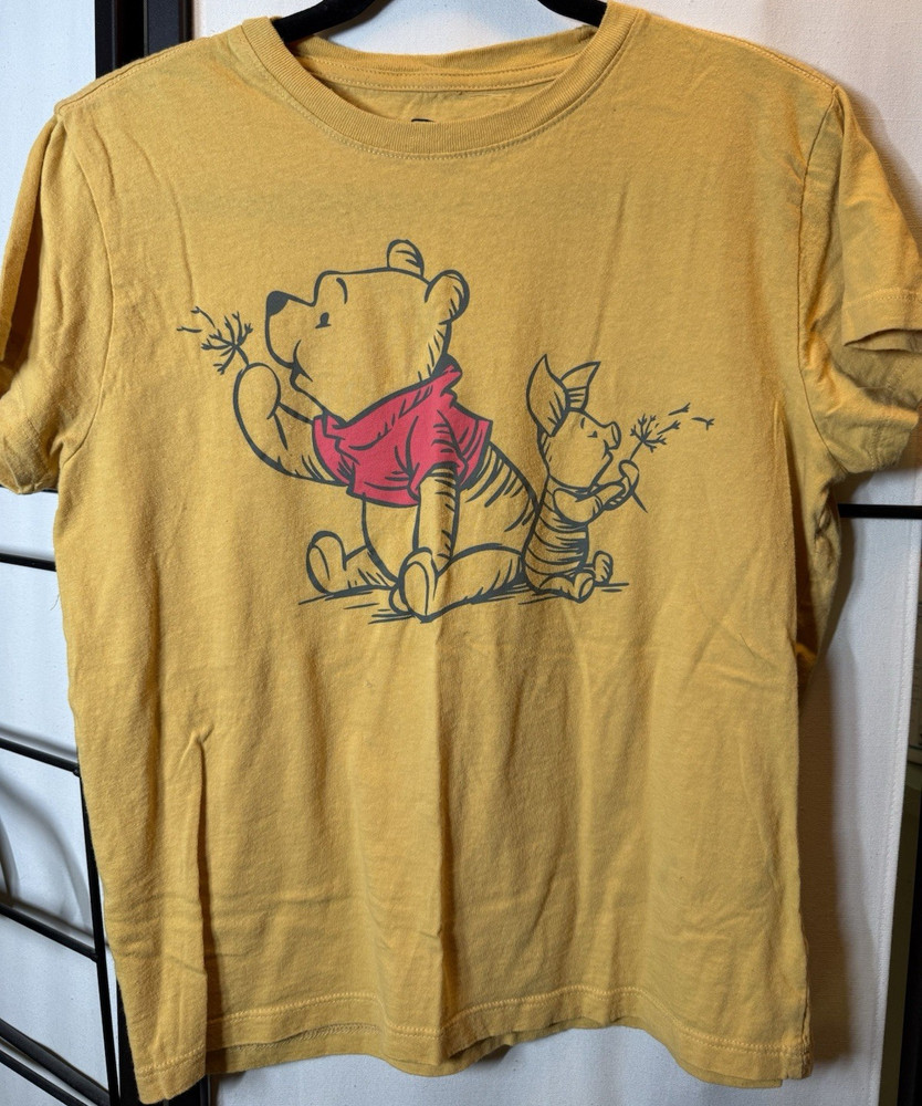 Disney Winnie the Pooh Graphic T-Shirt Yellow Adult Unisex Size S