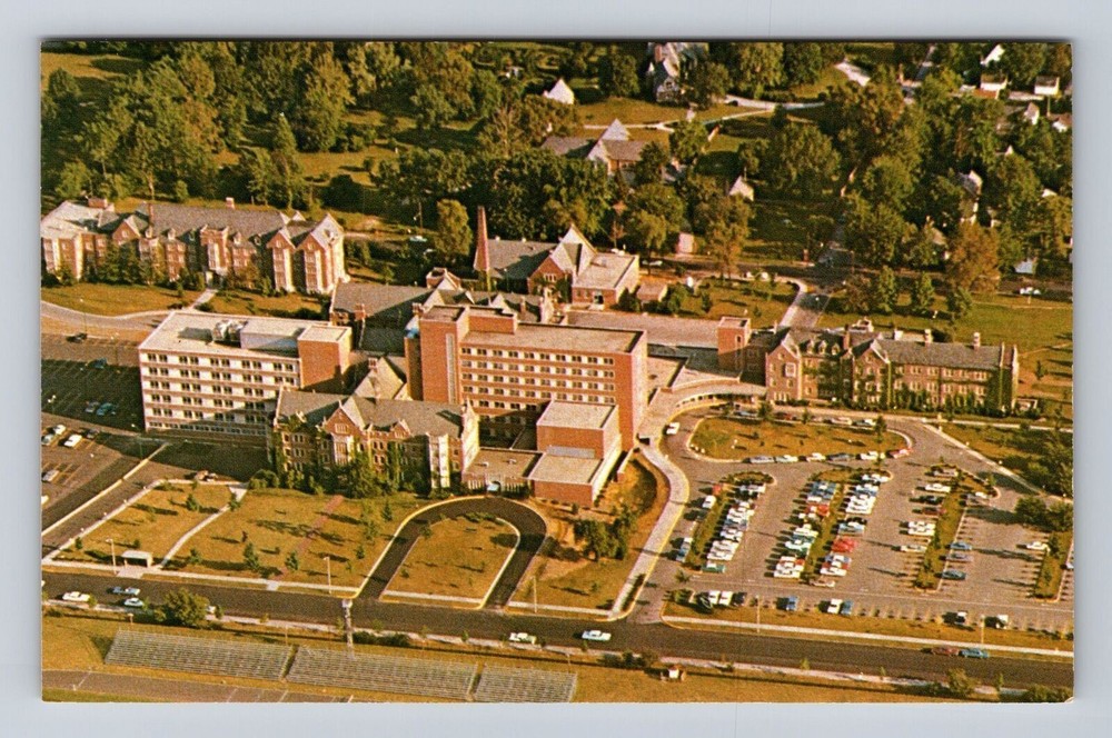 Muncie IN-Indiana, Ball Memorial Hospital, Antique, Vintage Souvenir Postcard