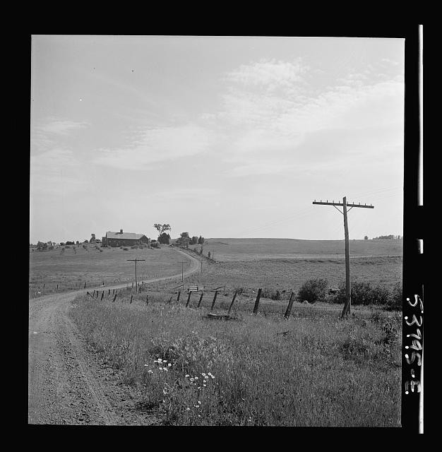 Photo:East Montpelier Vermont 1942 Country Road to Charles Ormsbee Farm