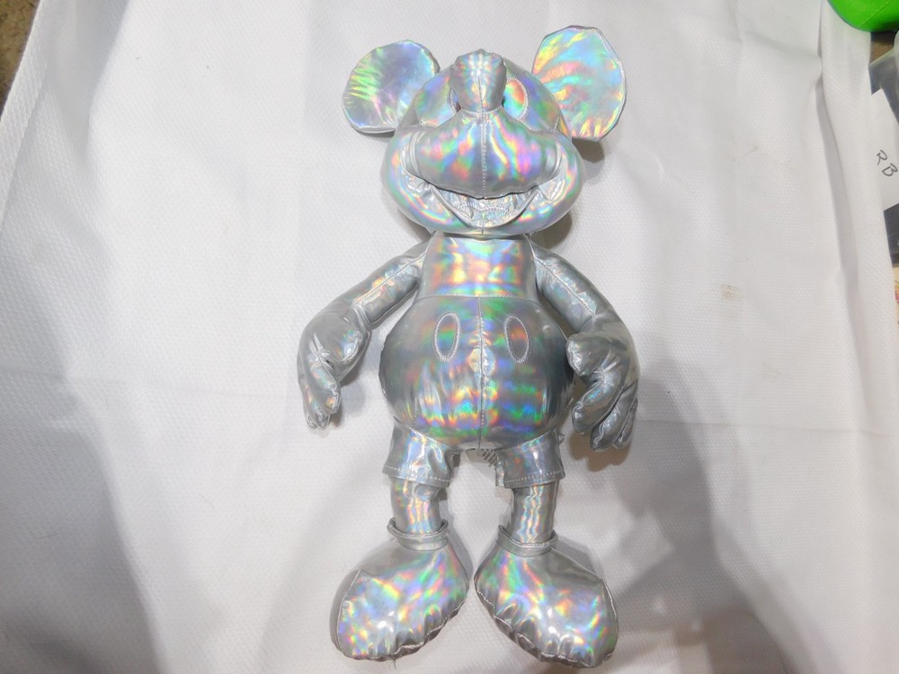 2018 Disney Mickey Mouse Memories December Plush Limited Release