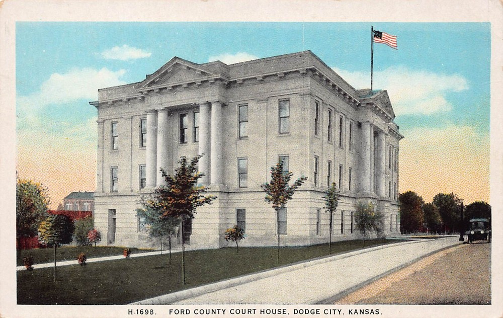 Dodge City KS Kansas Ford County Court House Courthouse UNP Vtg Postcard B13