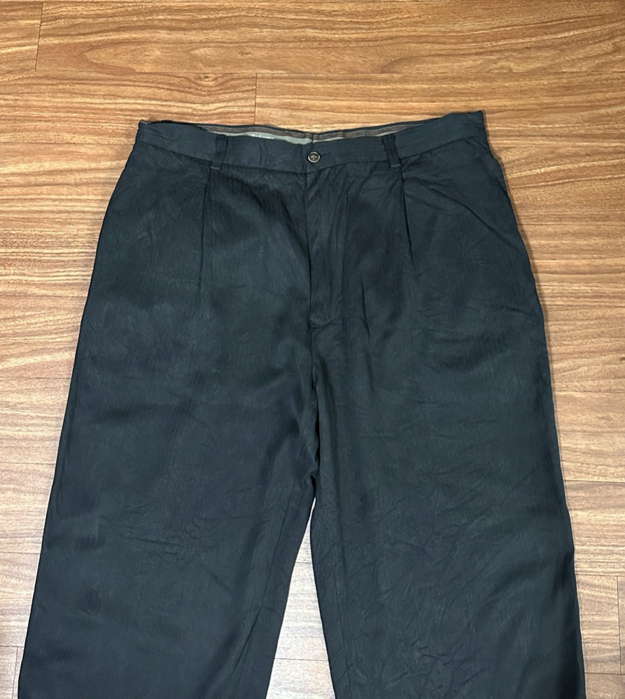 Tommy Bahama Silk Wool Pleated Pants Black Mens Size 38x28 *stain