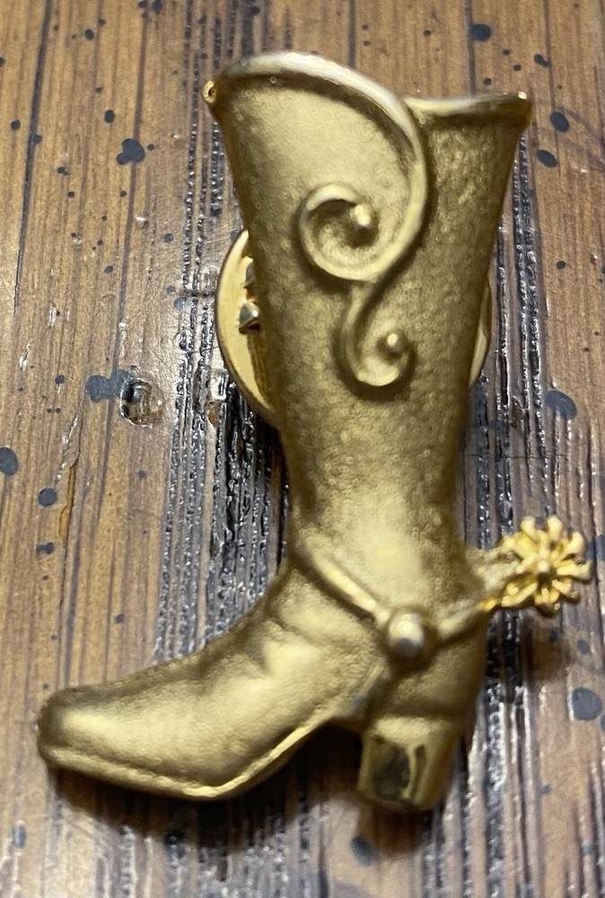Cowgirl Cowboy Boot with Spur Gold Tone Tac Lapel Pin 1 1/8”