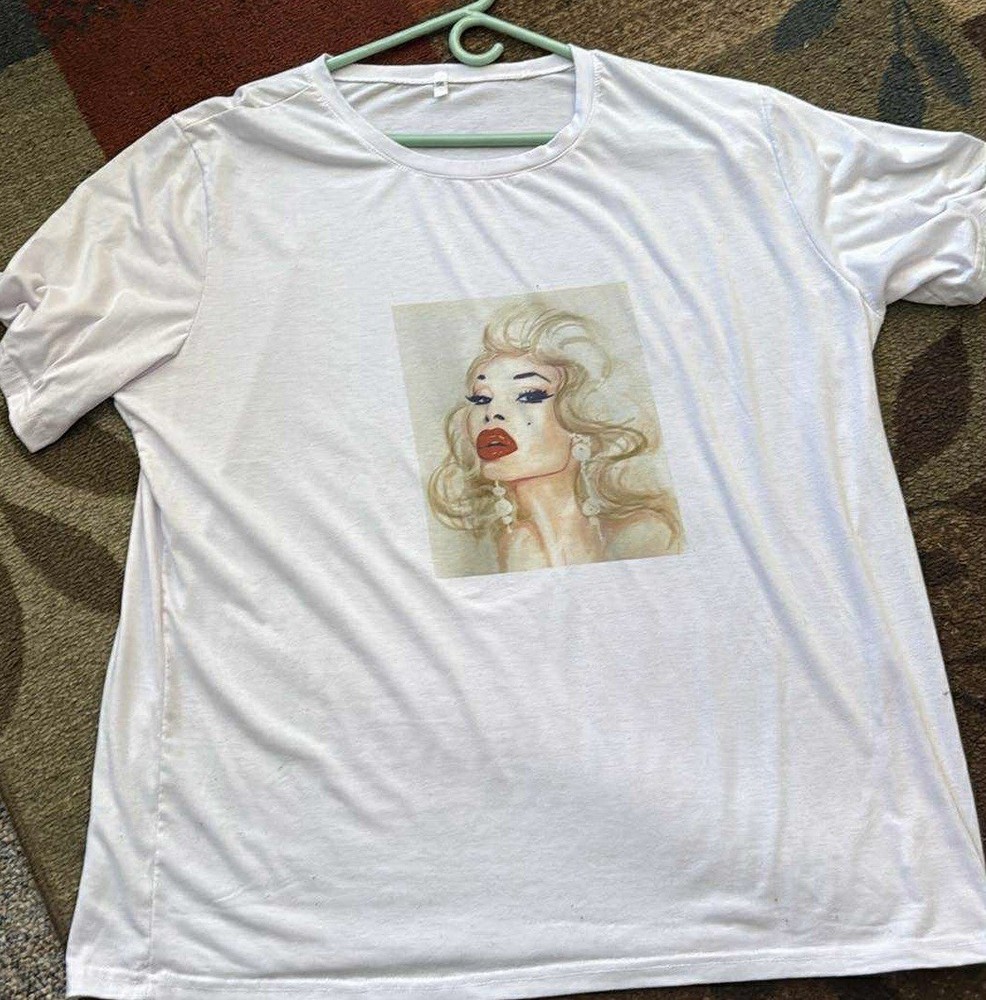 Cult Gay Icon Amanda Lepore T Shirt 5 XL Gently Loved