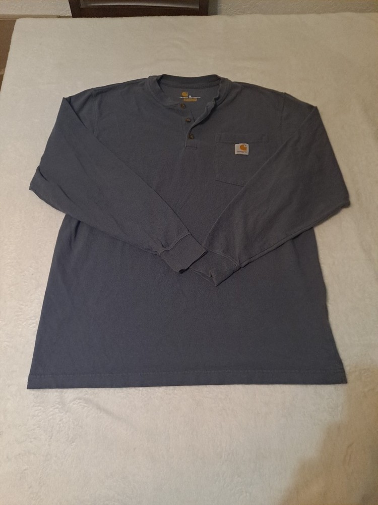 Carhartt Men's Long Sleeve Shirt | Size Medium | Chest Pocket And Buttoned