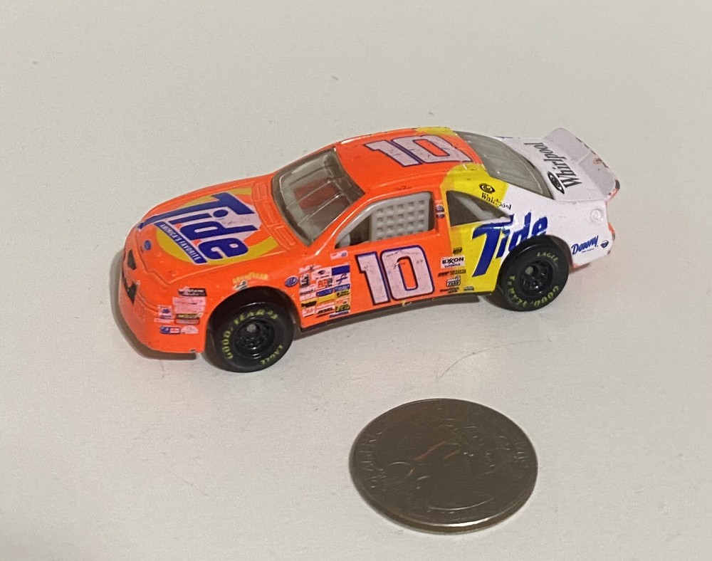⭐️⭐️RARE 1996 Racing Champions | Ricky Rudd #10 Tide Racing 1:64 Diecast Toy Car