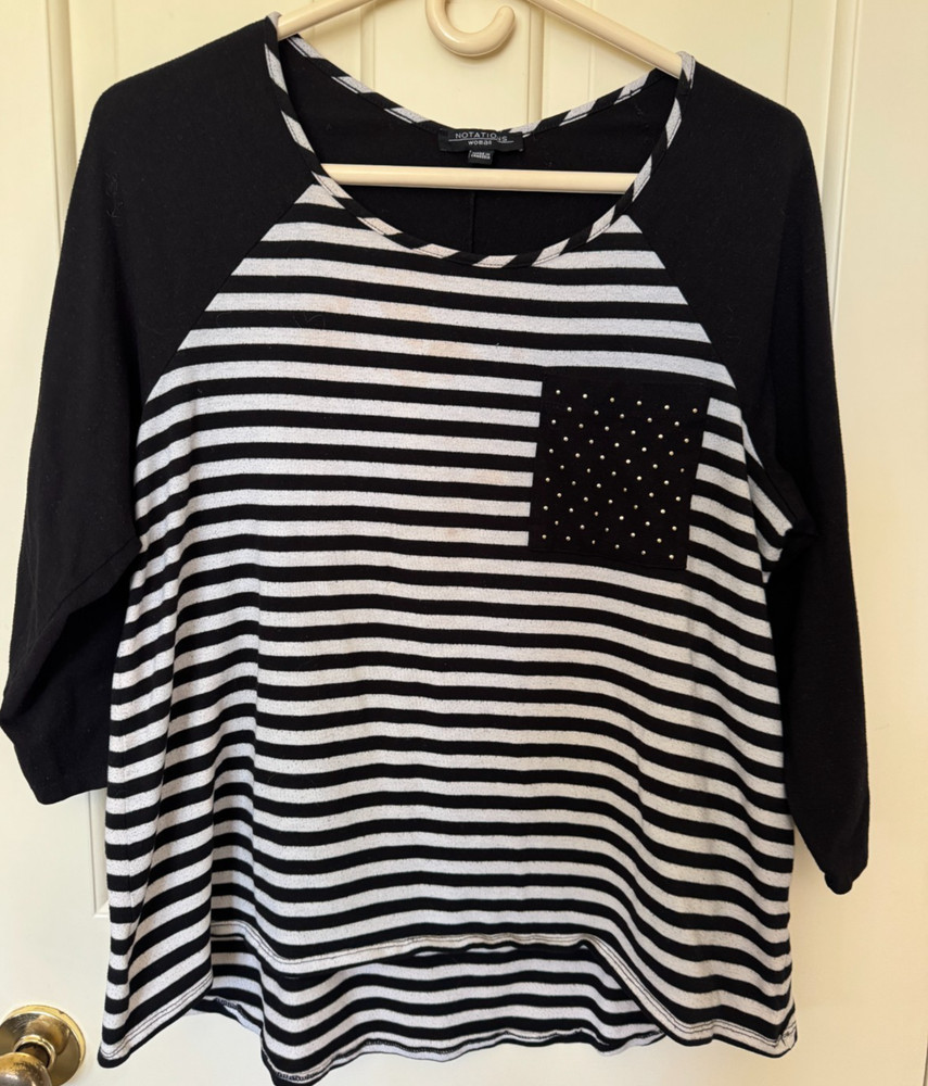 Women’s 3/4 length Sleeve Round Scoop Neck Black and White Shirt Size 1X
