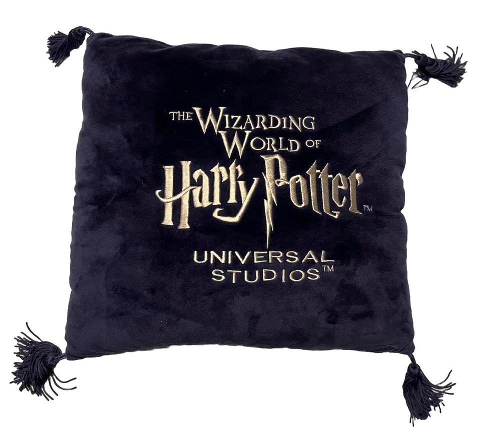 Universal Studios The Wizarding World of Harry Potter Decorative Pillow