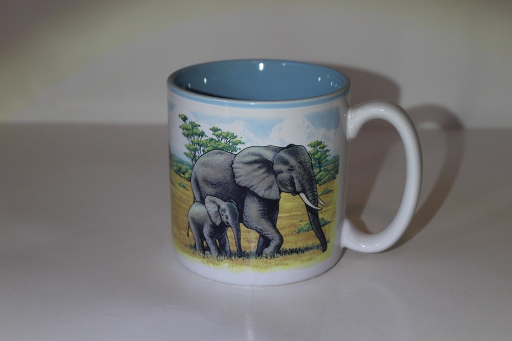 Vintage 1991 Potpourri Press African Elephant 10 oz Ceramic Coffee Mug