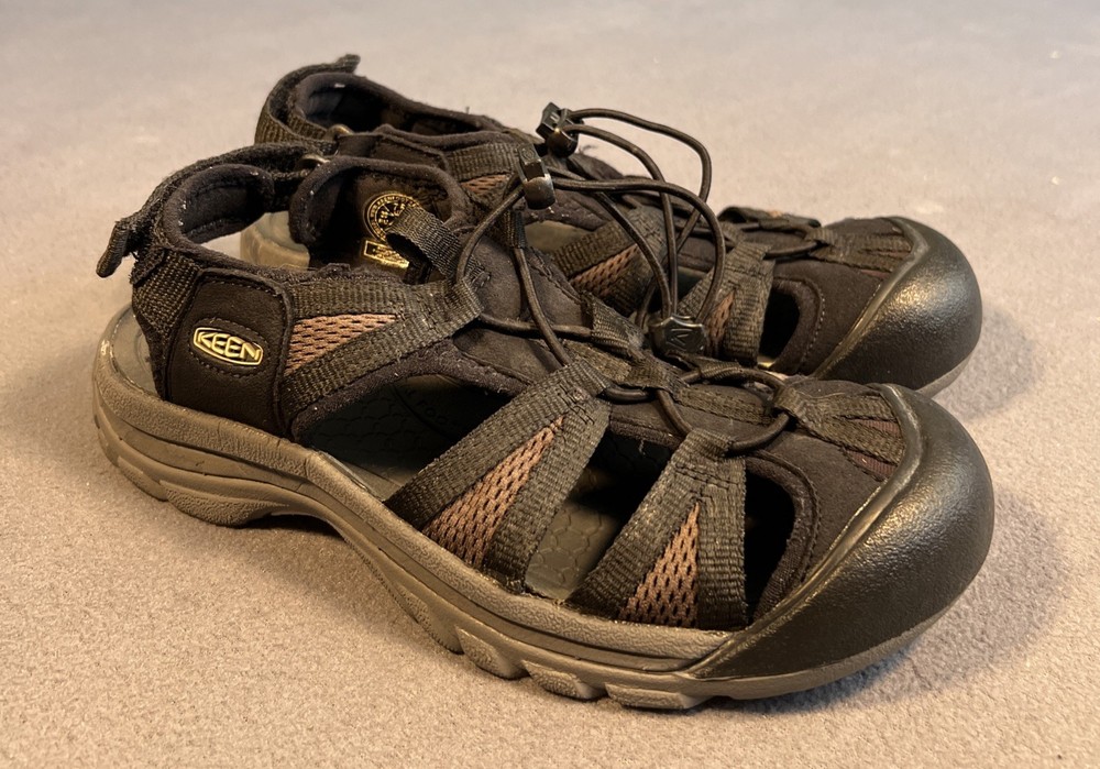 Keen Venice II H2 Waterproof Hiking Sandals Womens Size 7.5 Black Hike *READ