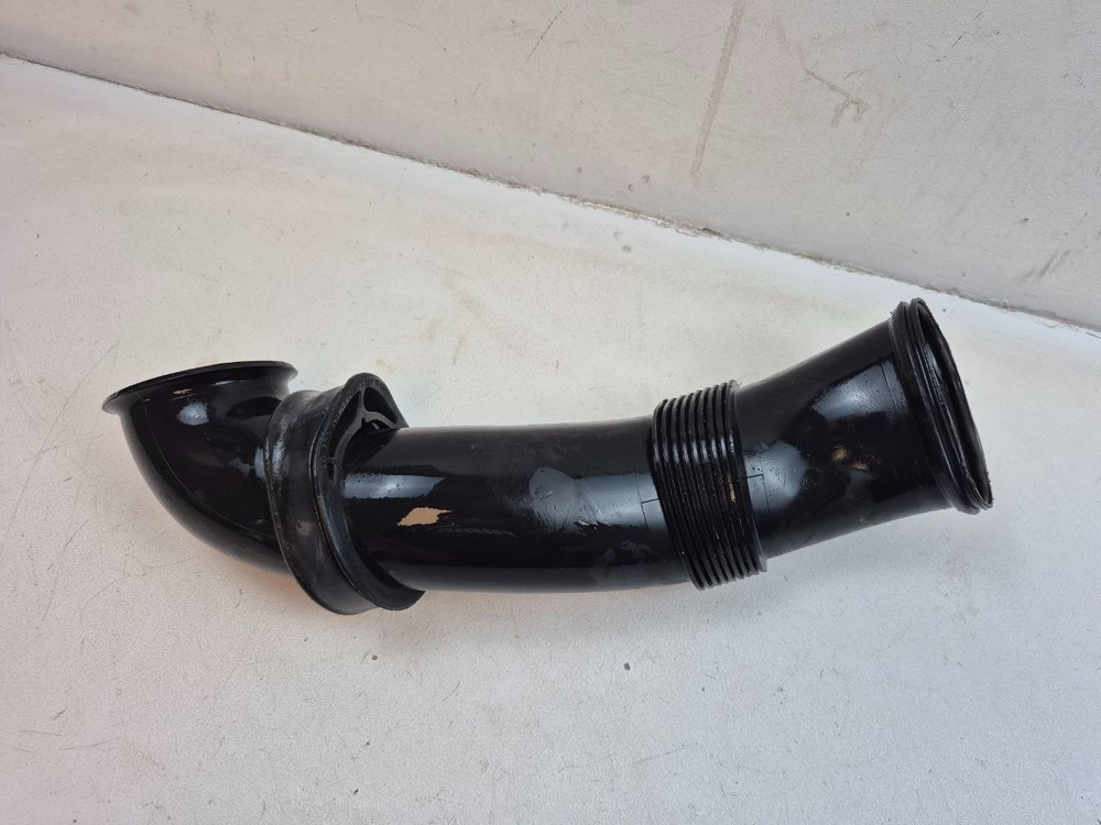 2007-2015 AUDI Q7 - AIR Filter BOX Intake PIPE / TUBE 7L6129752B