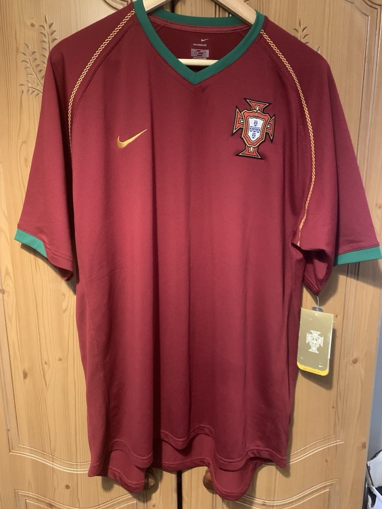 PORTUGAL NATIONAL TEAM 2006/2008 HOME FOOTBALL SHIRT NIKE ADULT SIZE XL ADULT